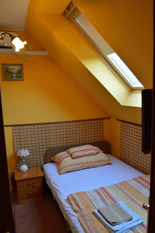 Kisherceg Szallashely Budapest Bagian luar foto