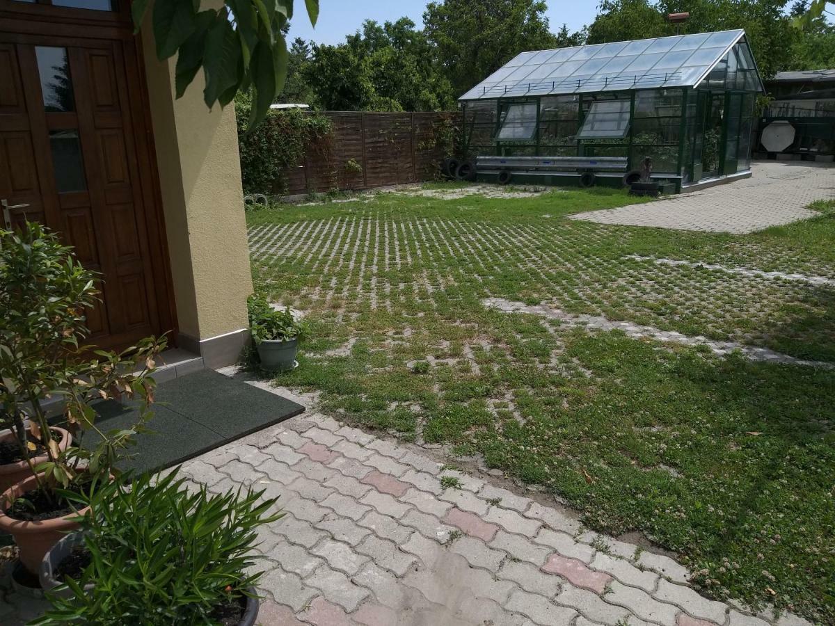 Kisherceg Szallashely Budapest Bagian luar foto